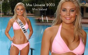 Miss Universe 2003